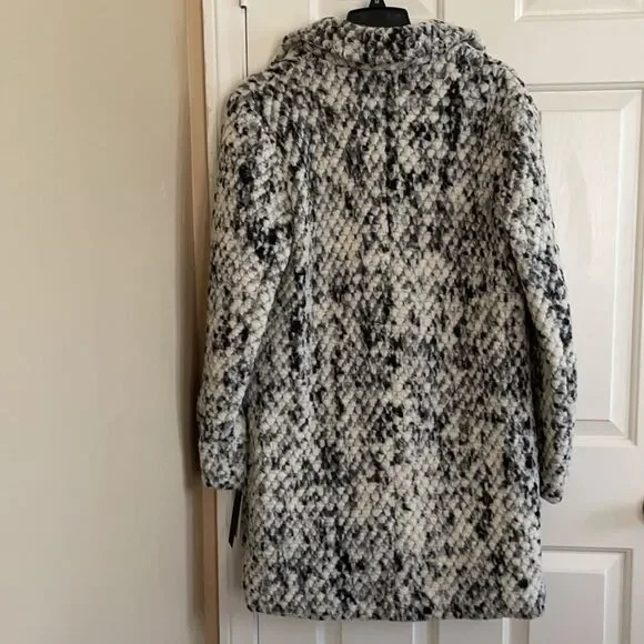 Steve Madden Black/White Coat size M - Picture 6 of 9